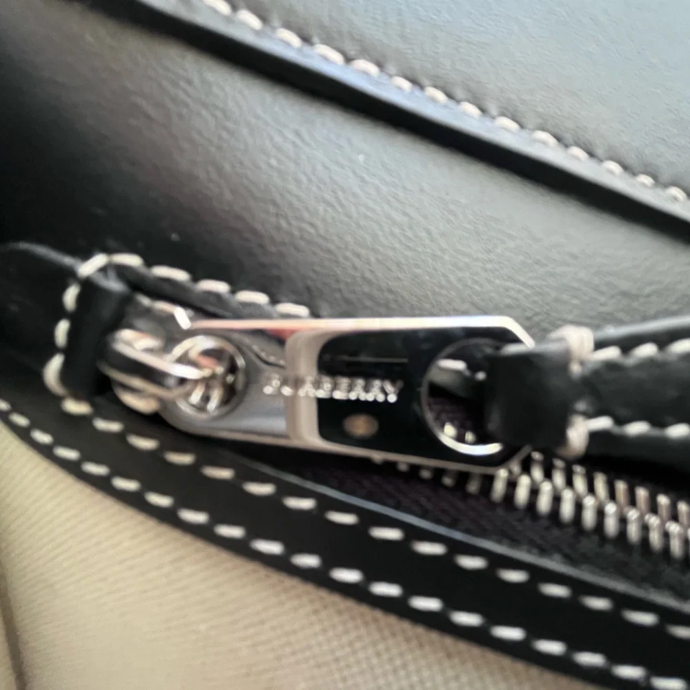 BURBERRY Check Jacquard Pocket Bag - Picture 16 of 17